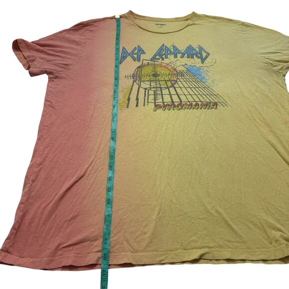 OLD NAVY Def Leppard Pyromania Dip Dye T-shirt Size XXL Mens Yellow Orange - Picture 7 of 7